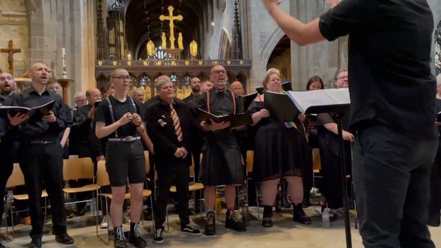 NPV Newcastle Cathedral 2024 Hold On смотреть онлайн