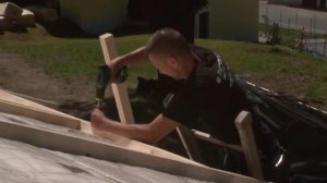 строительство дома из минибруса