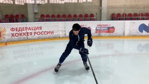 ПРАВИЛЬНЫЙ СКРЕСТНЫЙ ШАГ В ХОККЕЕ. Как правильно делать переступания?
