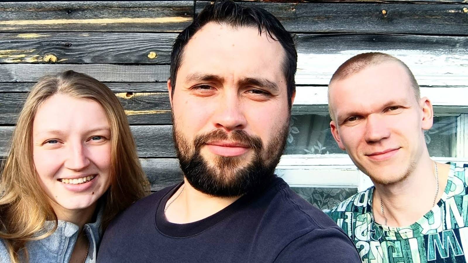 В ГОСТИ НА УРАЛЬСКИЙ ХУТОР! ГОСТИНЦЕВ ПОЛНАЯ МОРОЗИЛКА ｜ СОБАКИ ЛОВЯТ БРОЙЛЕРОВ