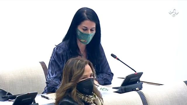 Toscano ‘La lucha de los derechos se ha convertido en una injerencia ideológica’ смотреть онлайн