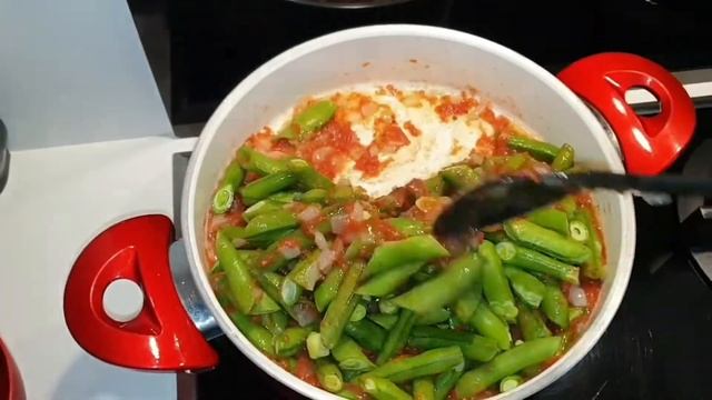 Zeytinyaglı Taze Bakla Yemeği Tarifii👌💯🤗 смотреть онлайн