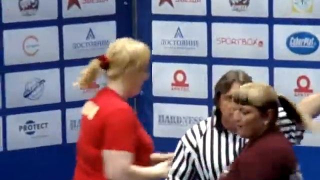 ECH 2010-Zanna Cingule VS Russia -RIGHT HAND смотреть онлайн