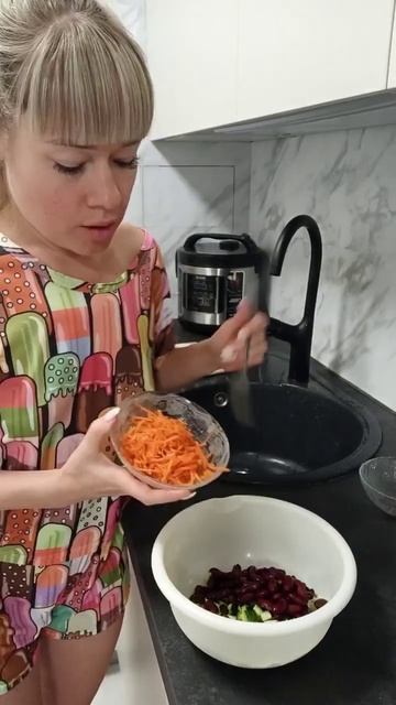 Вкусный салат из простых ингредиентов | Летний салатик очень вкусный #салат #рецепты #вкусно