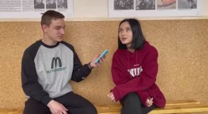 В День смеха в Днепрорудненском ПТУ прошёл опрос среди студентов на тему их любимых мемов!