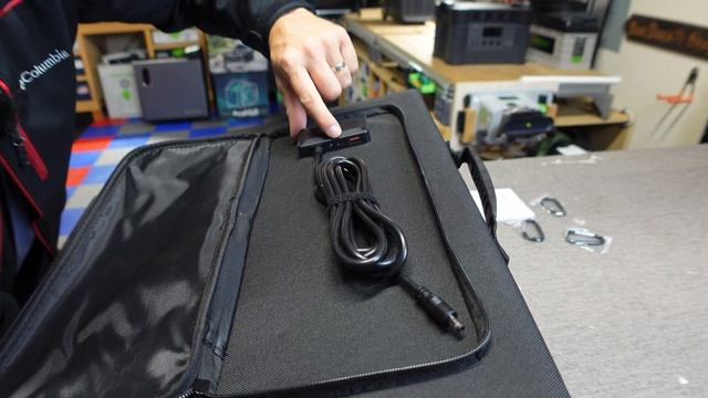 My #1 Rated solar panel! This SMOKES Bluetti - Jackery - Ecoflow: ELECAENTA 120 W смотреть онлайн