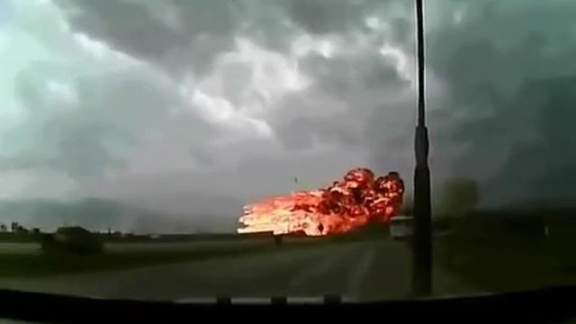 Видеорегистратор снял крушение Боинга 747 в Афганистане