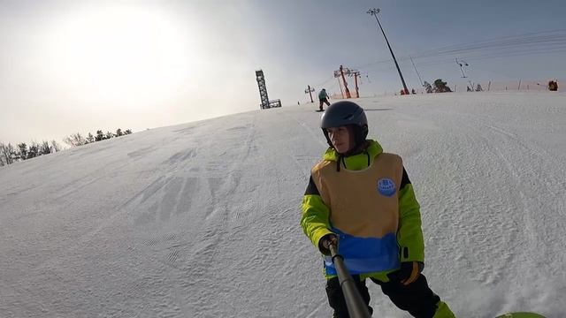 Учусь кататься на сноуборде 15