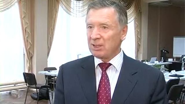 Нидерладцы на СТЗ.avi смотреть онлайн