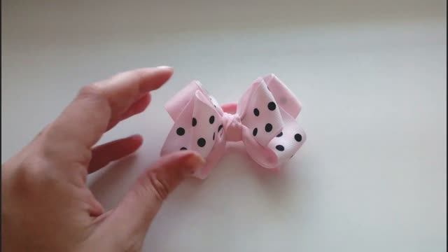 Бантики из репсовых лент МК Канзаши