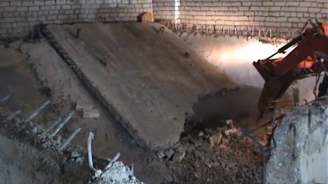 Вскрытие бетонного сейфа сбербанка смотреть онлайн