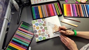 Хобби-VLOG#21/творческий день/что я раскрашиваю