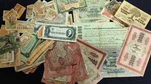 Клад банкнот революции 1917, 1937 и времен Великой Отечественной: более 100 купюр СССР и республик!