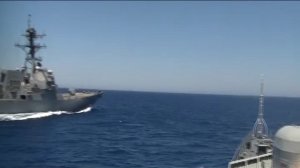 Опасное маневрирование крейсера ВМС США по отношению к кораблю БФ в Средиземном море в 2026 году.mp4