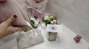 Сделаем пасхальный декор, подставка из гипса и свечи яйцо.