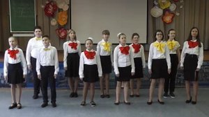 Песня детям "Некогда стареть учителям"