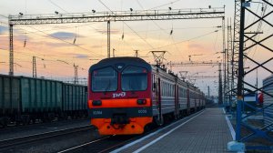 Электропоезд ЭД9М-0056