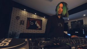 Miss Monique -  MiMo Weekly Podcast 019