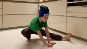 Подсечка из нижнего брейк данса. Обучающее видео!