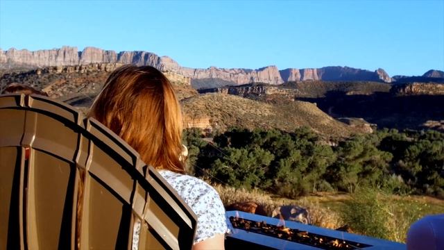 Zion Red Rock Chalet Activities Tour near Zion National Park смотреть онлайн