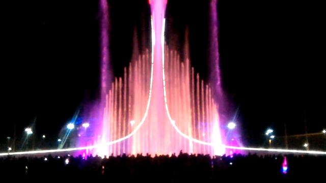 Шоу поющих фонтанов. Часть 3. Олимпийский парк .Сочи смотреть онлайн