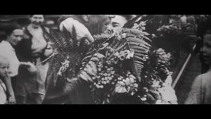 Марш "Нам нужна одна победа" из к/ф «Белорусский вокзал» (1970)