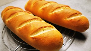 Нарезной батон. Самый простой рецепт вкусного, мягкого батона к завтраку.