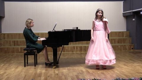 Марчукова Пелагея "Под липами"