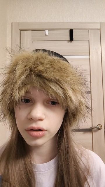 ура, неужели я вернулась😐 смотреть онлайн