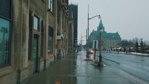 Прогулка под дождем в Оттаве, Канада. Атмосфера города.