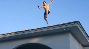 Slo-mo Diving- Casio EX-FH100