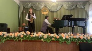 А.Ривчун " Концертный этюд" Нога Арина 14лет