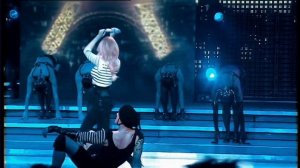 Kylie Minogue - Red Blooded Woman (Live Body Language 2003)