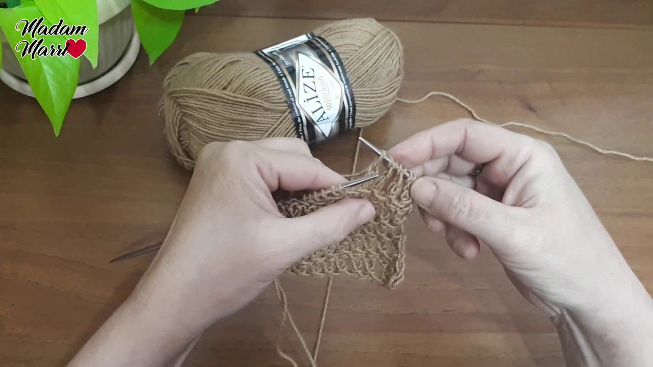 Фантазийный ажурный узор спицами