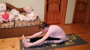 Я умею садиться на шпагат?  Тренировка и растяжка на шпагат.