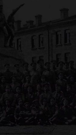 Каспiйцы Товарищамъ павшимъ въ войну 1904-1905 Петергоф 2025