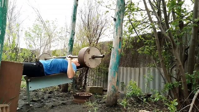 Жимлежа под уклоном 30 градусов 💪. смотреть онлайн