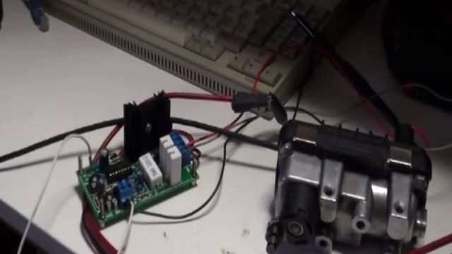 Actuateur Turbo BMW 525D смотреть онлайн