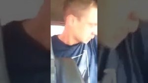 Жеку приняли менты ахах))
