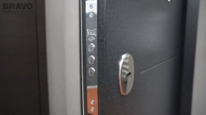 Входные металлические двери фабрики Bravo из серии - Bravo R