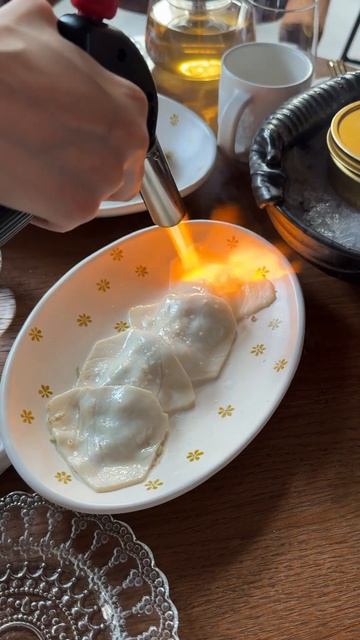 Татаки из масляной рыбы, огурец, трюфельный соус- хит ресторана Pantom, который точно надо брать!
