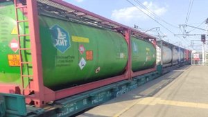 «Машинист красава!» ВЛ10У-359/406 с грузовым поездом и с приветливым машинистом на О.П ГДК