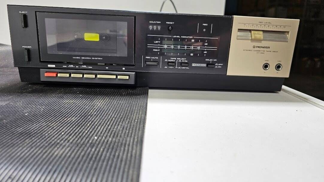 Стереокассетная дека Pioneer CT-330-Япония-1982