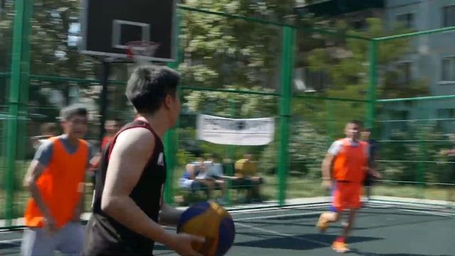 UR7 vs 4 35 (Аксай) (Uralsk streetball 3x3 31 июля 2021) смотреть онлайн