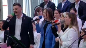 На Земле жизнь так кратка так временна
Наши дни улетают, летят года