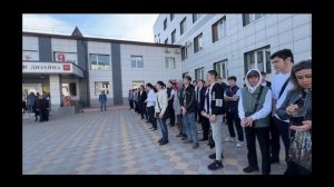 Церемония поднятия российского и дагестанского флагов