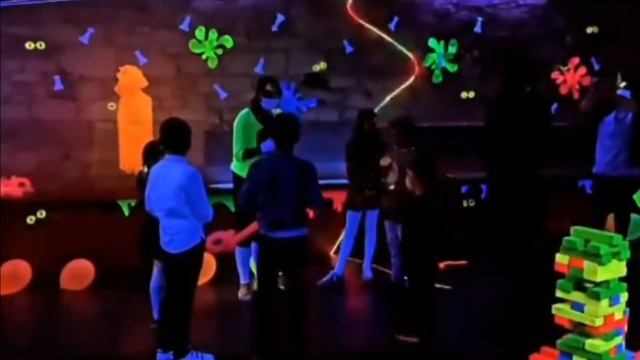 Neon Time - Transformation