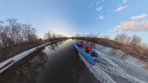 Прогулка на моторной лодке по реке Дубна с заходом в Волгу