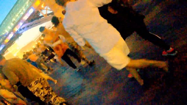 Cuban flavor in Moscow Сальса в парке Горькова смотреть онлайн