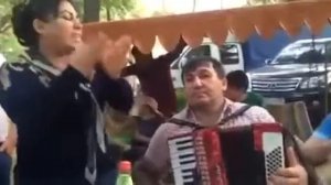 Айшат Гапизова. Даргинская живая песня на гармошке